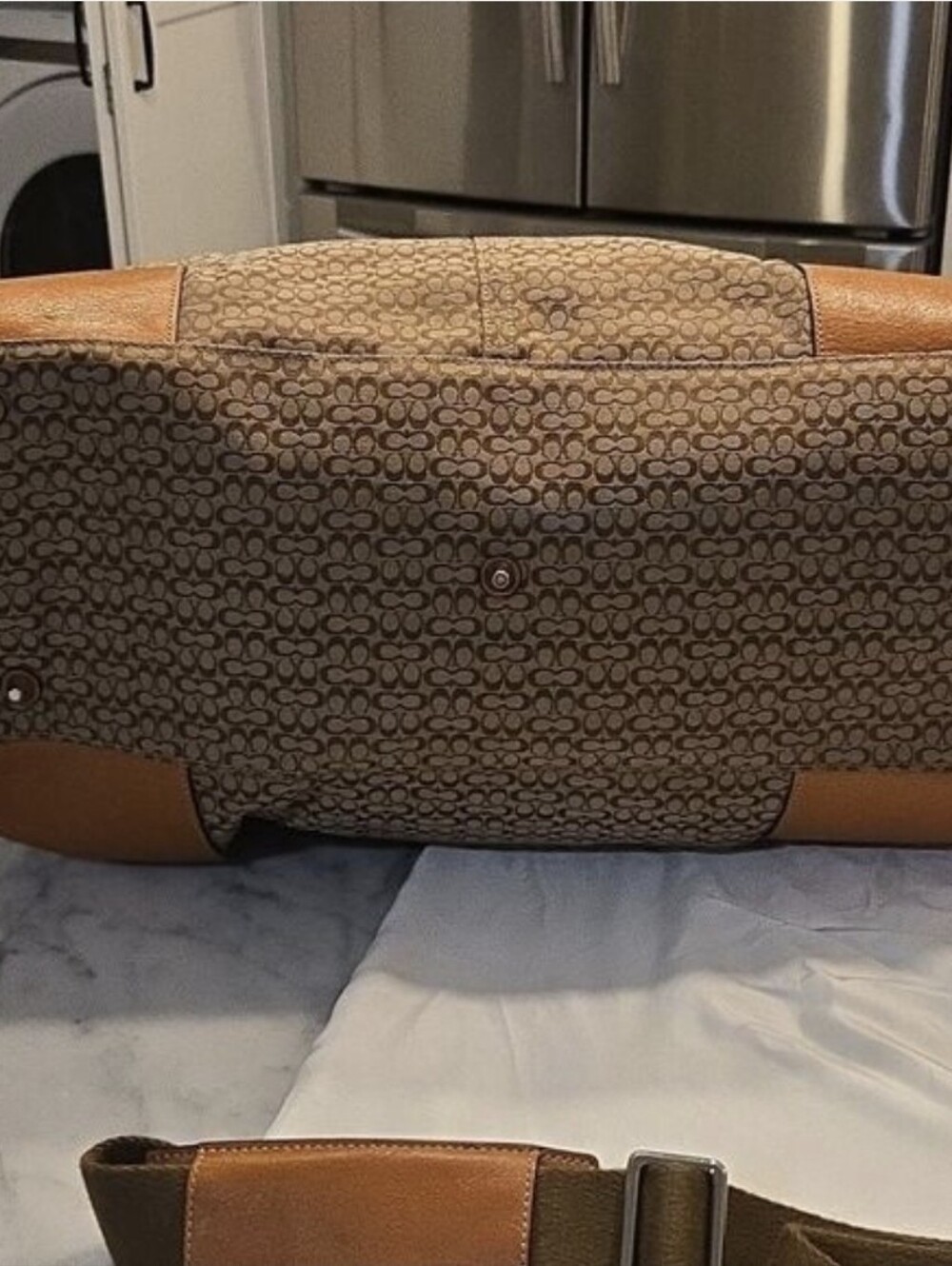 Coach Signature C Monogram Vintage Transatlantic Duffle Cosmetic Travel Bag Set - Picture 5 of 8